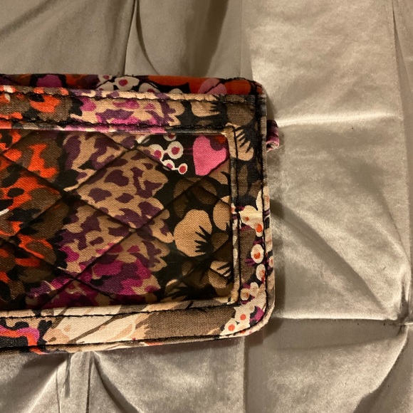 Vera Bradley ID Wallet - Picture 7 of 9